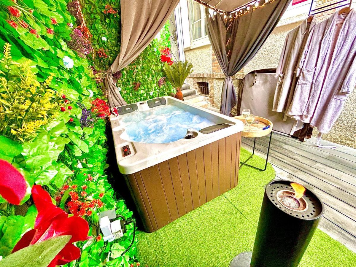 La Lover'S Jungle Pont-Sur-Yonne Exteriör bild